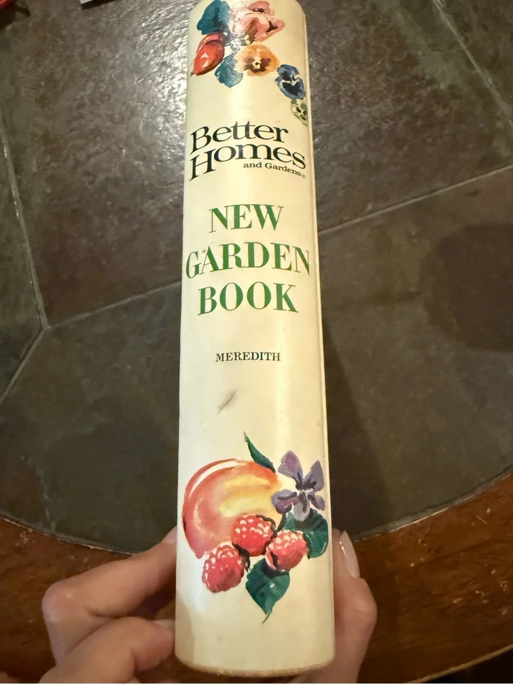 VTG Better Homes & Gardens Cream Floral Fruit Garden Binder Book cottage country